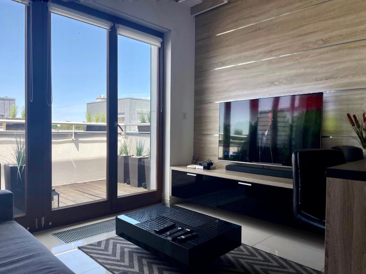 4Uapart-Apartment Studio Platan New York Swinoujscie Luaran gambar